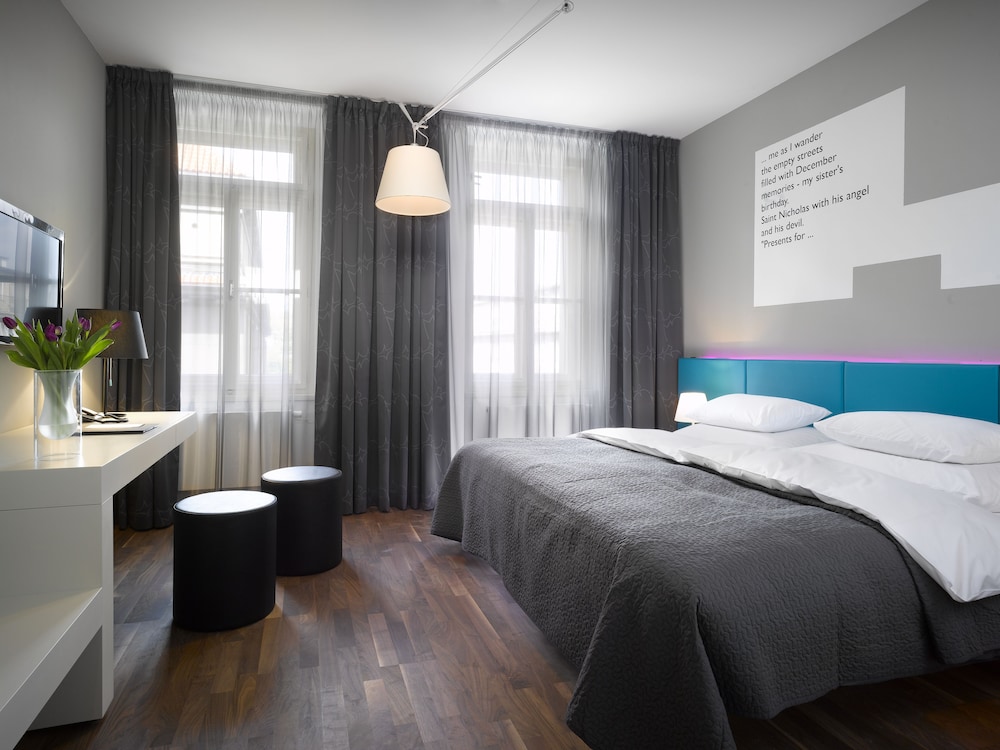 Habitación Deluxe con 1 cama doble o 2 individuales del hotel Moods Boutique