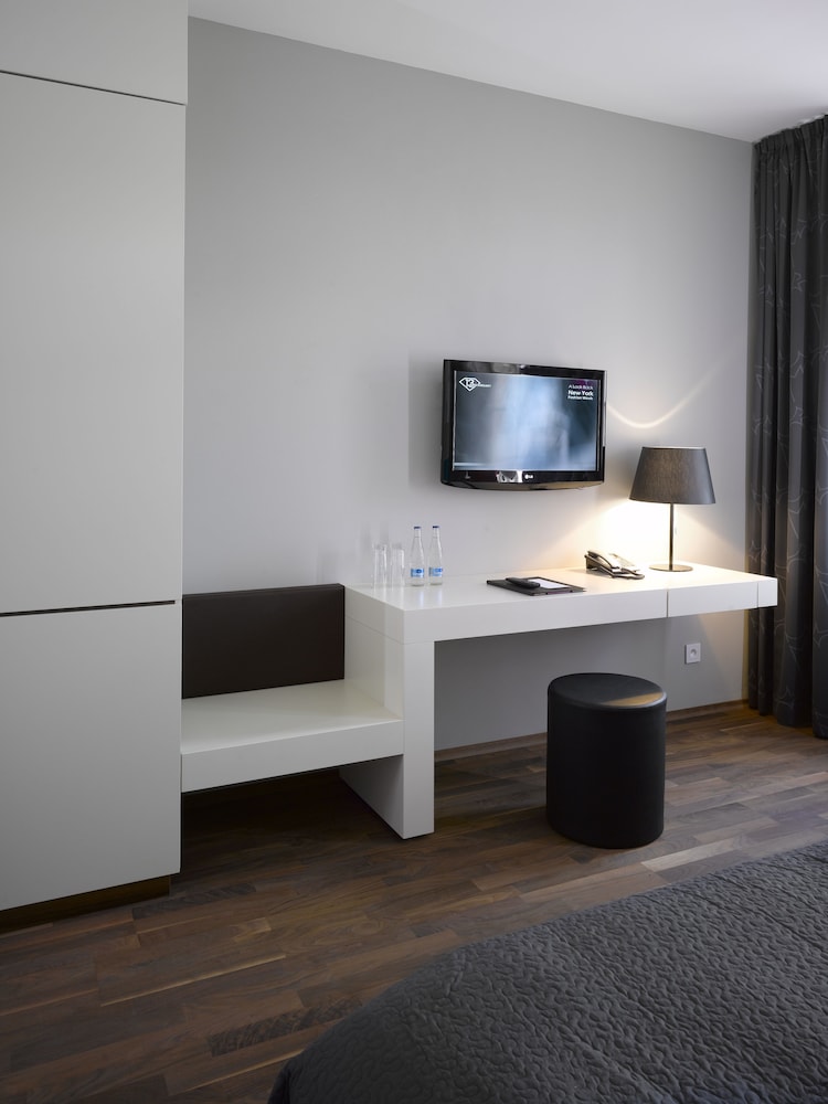 Habitación Deluxe con 1 cama doble o 2 individuales del hotel Moods Boutique. Foto 3