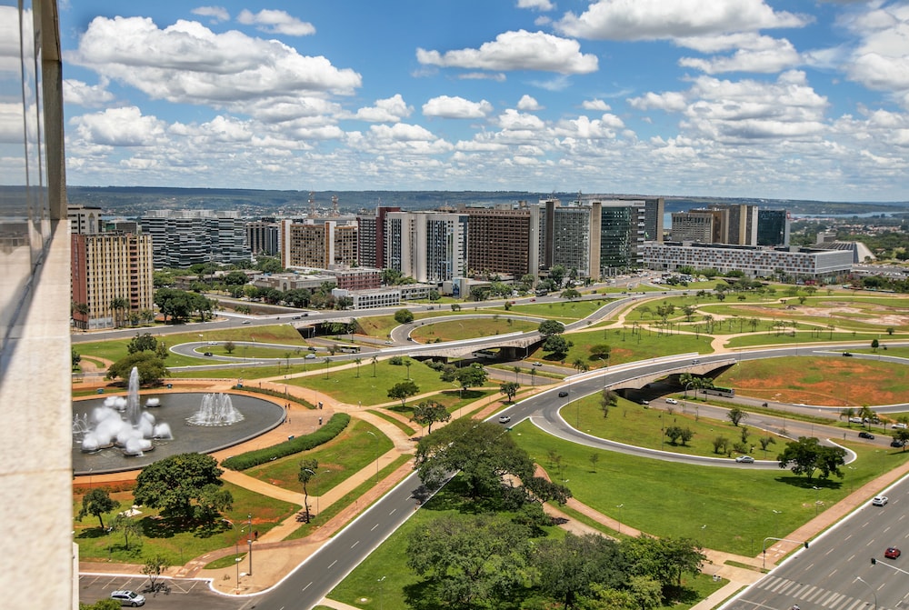 Superior King with TV Tower View Vista ciudad del hotel Brasil 21 Convention Affiliated By Melia. Foto 8