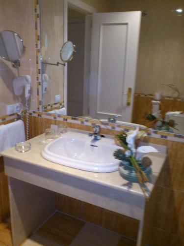 Habitación Doble Estándar - 1 o 2 camas del hotel Mirador. Foto 1