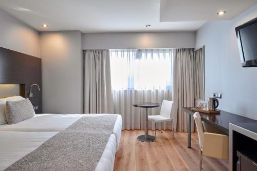 Habitación Doble Superior - 2 camas del hotel Turia Granada. Foto 5