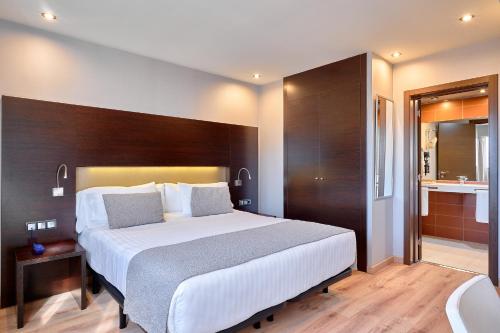 Habitación Doble Superior del hotel Turia Granada