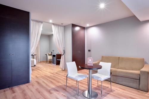 Suite Junior del hotel Turia Granada. Foto 4