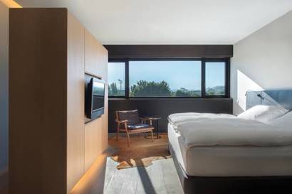 Habitación doble Lujo del hotel Eurostars Pamplona. Foto 1