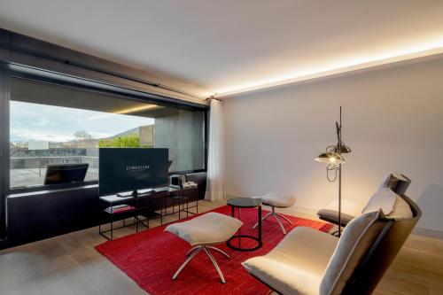 Suite Junior con terraza del hotel Eurostars Pamplona. Foto 6