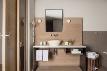 Habitación doble Gran Lujo del hotel Eurostars Pamplona. Foto 2