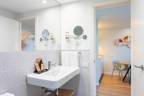 Suite Junior Superior del hotel LIVVO Anamar Suites. Foto 5