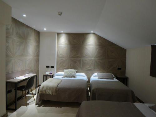 Habitación Familiar del hotel Ciudad De Fuenlabrada. Foto 14