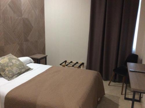 Habitación Doble del hotel Ciudad De Fuenlabrada. Foto 9