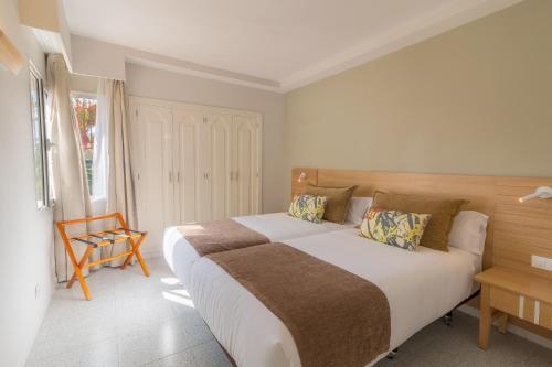 Habitación familiar con balcón para del hotel LIVVO Koala Garden. Foto 1