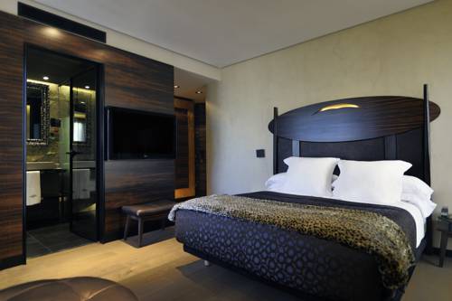 Habitación doble Superior del hotel Hotel Bagues, A Small Luxury Hotels Of The World. Foto 4