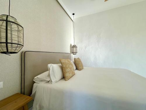 Suite with terrace 500 meters from the main building del hotel El Patio. Foto 2