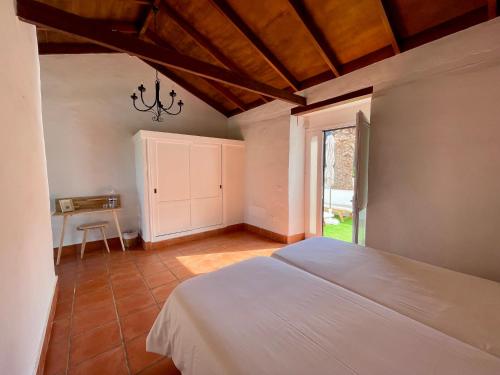 Habitación Doble Básica - 1 o 2 camas - A 500 metros del edificio principal del hotel El Patio. Foto 2