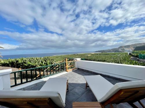 Suite con vistas al mar del hotel El Patio. Foto 1