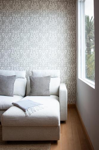 Suite con vistas al mar del hotel El Patio. Foto 8