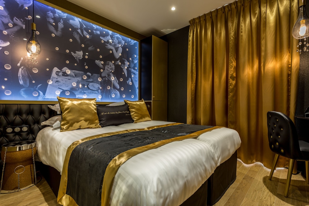 Suite del hotel Les Bulles de Paris. Foto 5