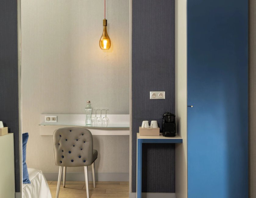 Habitación Triple Deluxe del hotel Les Bulles de Paris. Foto 20