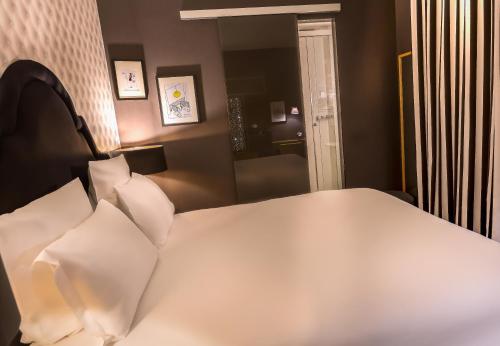Habitación Doble Cosy del hotel La Parizienne By Elegancia. Foto 7