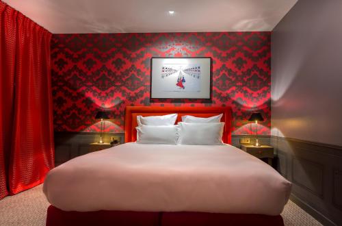 Habitación Doble Deluxe del hotel La Parizienne By Elegancia. Foto 5