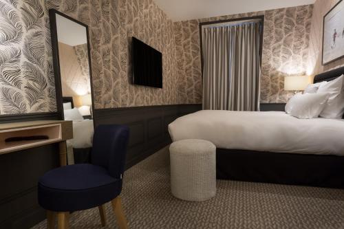Habitación Doble Deluxe del hotel La Parizienne By Elegancia. Foto 7