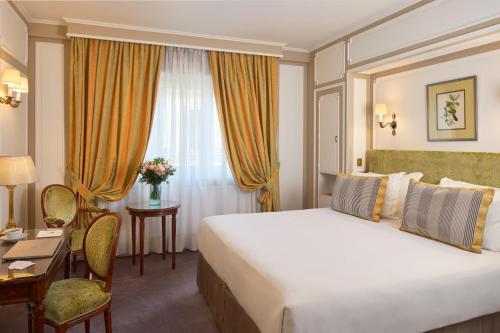 Habitación Clásica del hotel Majestic Spa Paris