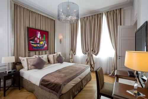 Habitación Deluxe Grande del hotel Majestic Spa Paris. Foto 4