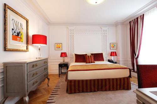 Habitación Deluxe Grande del hotel Majestic Spa Paris. Foto 6
