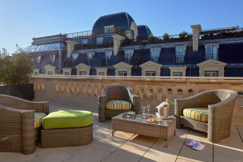Suite con terraza del hotel Majestic Spa Paris