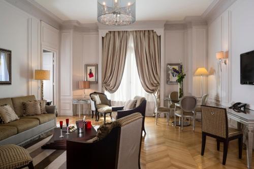 Suite Prestige del hotel Majestic Spa Paris. Foto 5