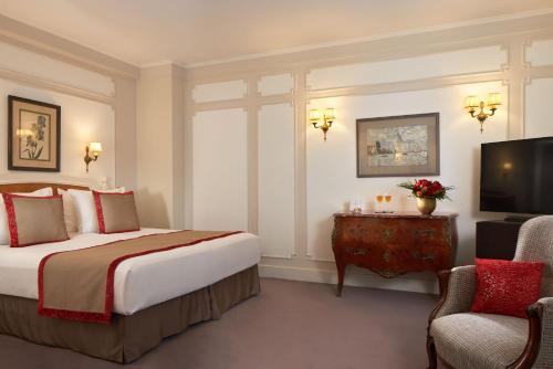 Suite Junior del hotel Majestic Spa Paris. Foto 3