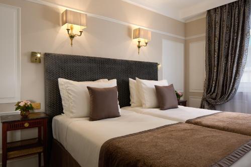 Habitación Premium del hotel Majestic Spa Paris. Foto 3