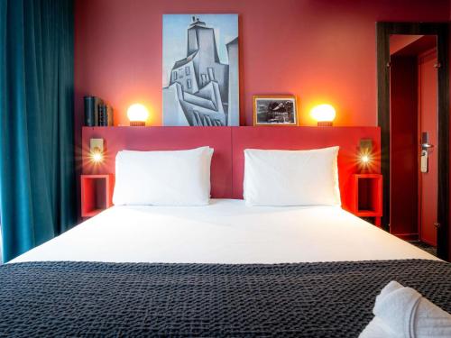 Deluxe Room with terrace - One Double Bed del hotel Mercure Paris Tour Eiffel Pont Mirabeau. Foto 2