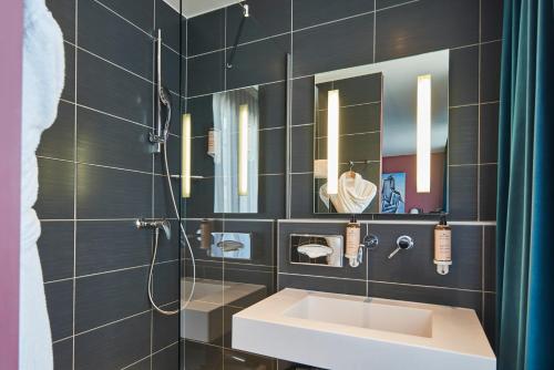 Habitación Doble Privilege del hotel Mercure Paris Tour Eiffel Pont Mirabeau. Foto 15