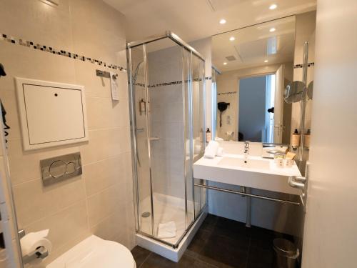 Habitación Individual Clásica del hotel Mercure Paris Bastille Marais. Foto 4