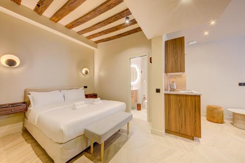 Estudio con sofá cama del hotel Marie