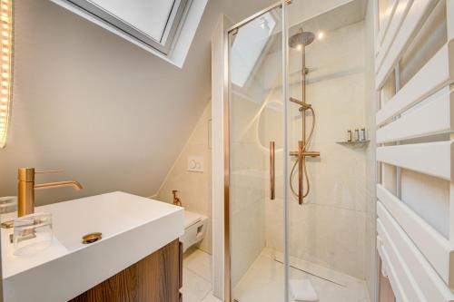 Habitación Cuádruple Superior del hotel Marie. Foto 3