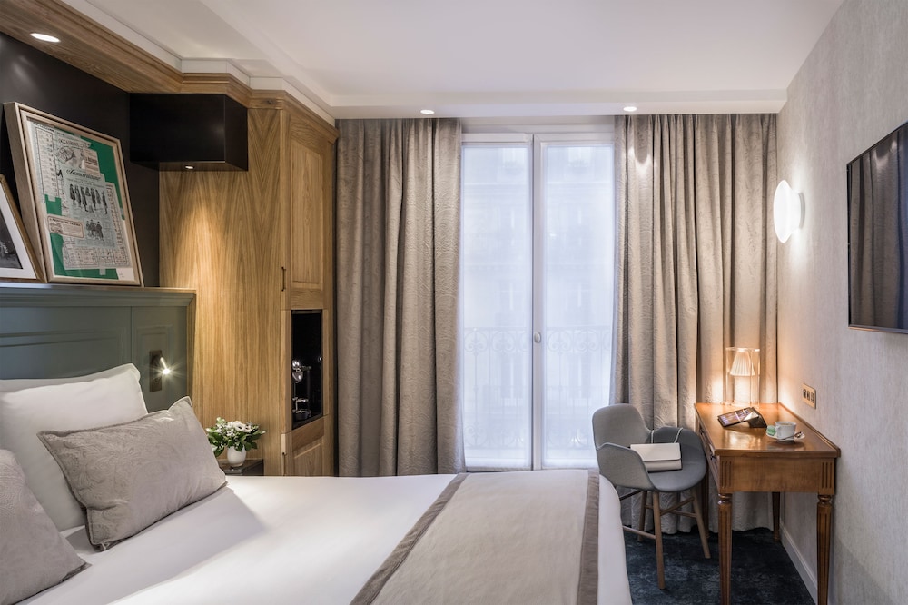 Habitación superior del hotel Ducs De Bourgogne. Foto 1
