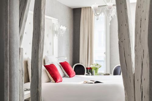 Suite Junior con cama extragrande del hotel Maison Albar Hotels Le Diamond. Foto 5