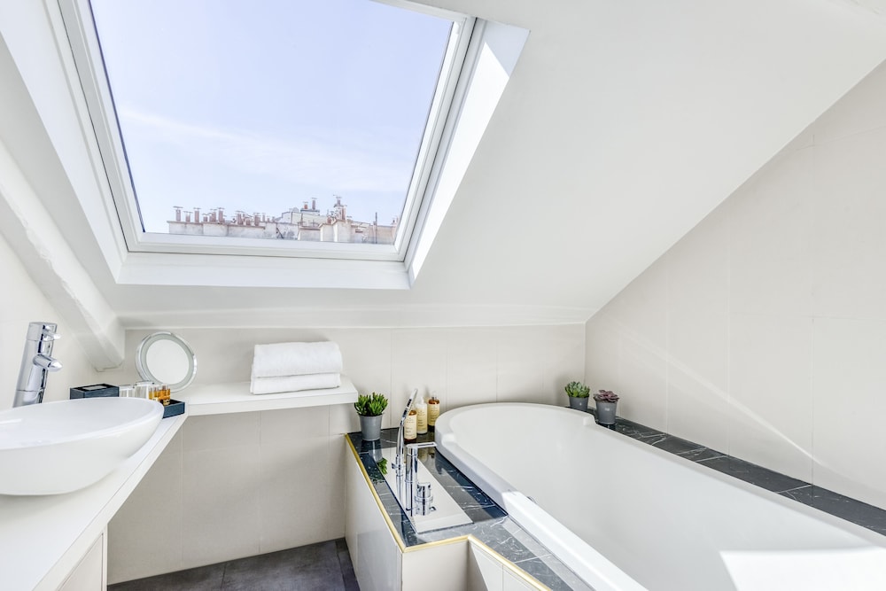 Habitación ejecutiva del hotel Opéra Opal. Foto 15