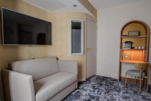 Habitación Triple Confort - Edificio 2 del hotel Cadran. Foto 18