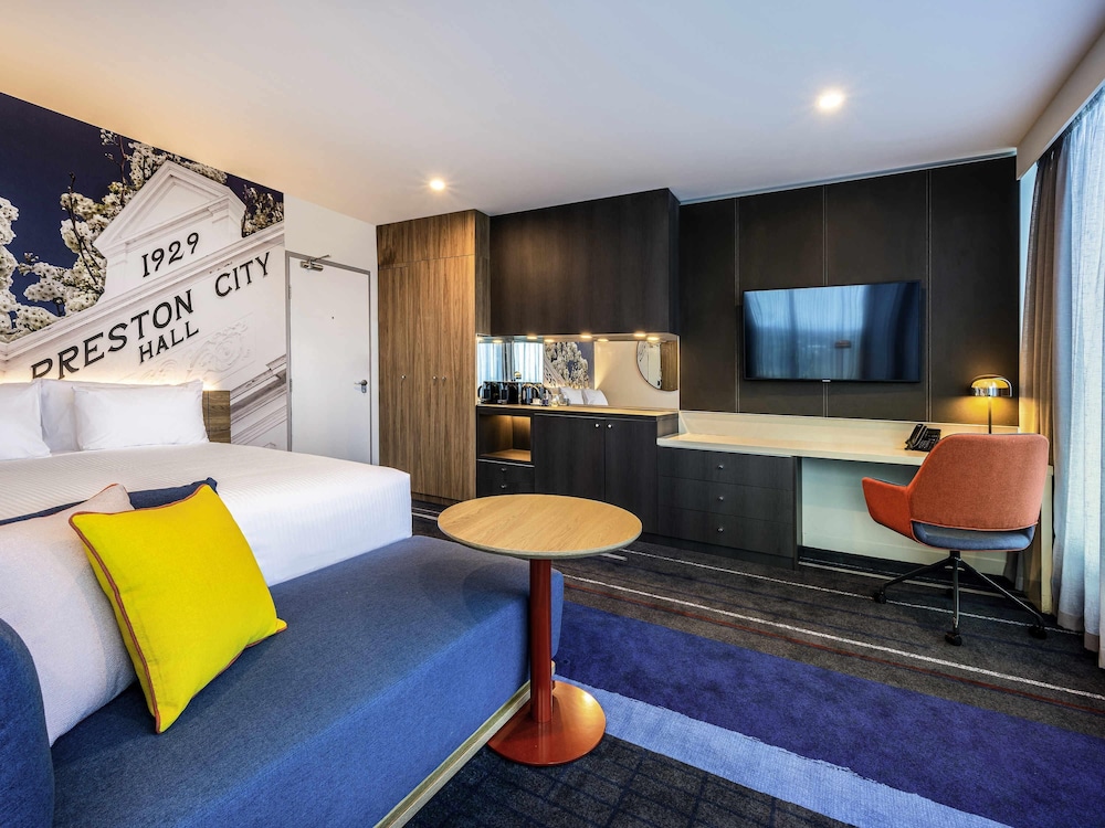 Habitación Deluxe con 1 cama king del hotel Novotel Melbourne Preston. Foto 6