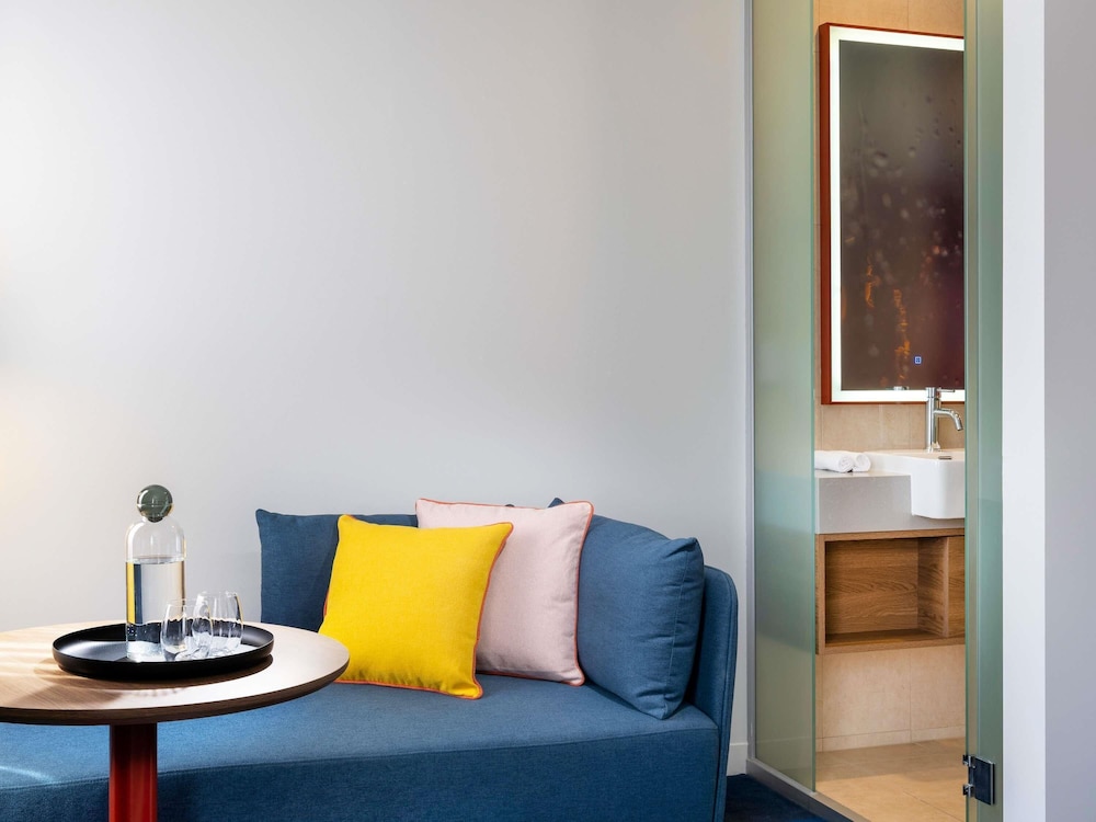 Suite Ejecutiva del hotel Novotel Melbourne Preston. Foto 5