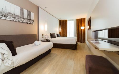 Habitación Triple del hotel Grums and Spa