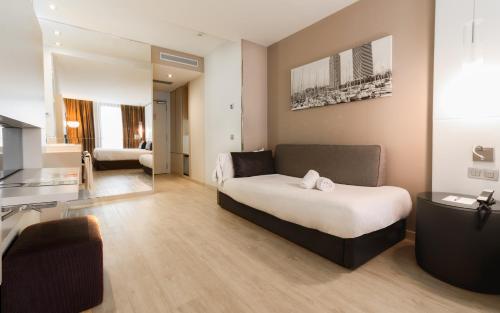 Habitación Triple del hotel Grums and Spa. Foto 1