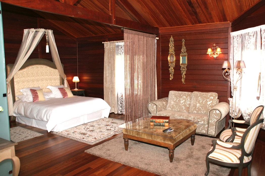 Bungalow Suite del hotel Complejo La Cigüeña. Foto 1