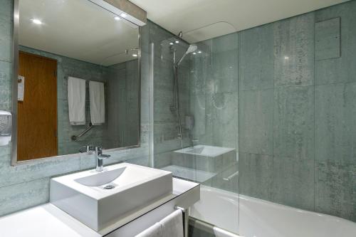 Habitación Doble del hotel Comfort Inn Ponta Delgada. Foto 6
