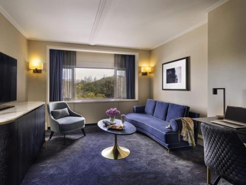 SUITE JUNIOR, Una Cama King del hotel Pullman Auckland Hotel & Apartments. Foto 2