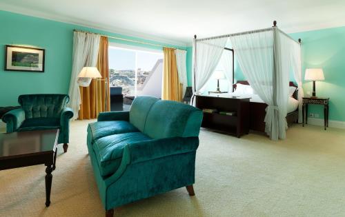 Suite Deluxe con vistas panorámicas al río del hotel The Yeatman. Foto 10