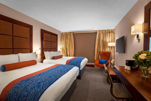 Habitación Doble Superior - 2 camas del hotel Leonardo Royal London St Paul’s. Foto 2