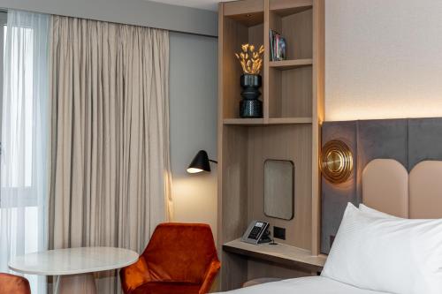 Habitación Doble Executive Torre - cama grande del hotel Doubletree By Hilton London -tower Of London